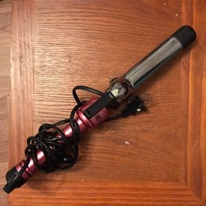 Hot tools curling iron